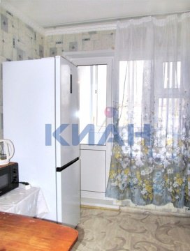 4-к квартира, 3/9 эт., 76м²