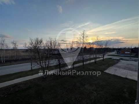 3-к квартира, 3/5 эт., 53м²