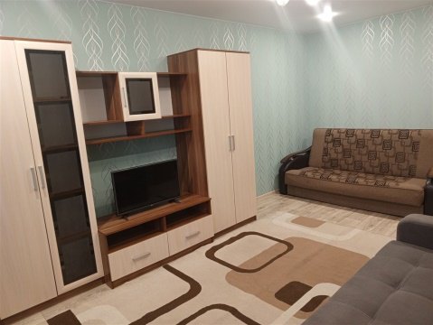 1-к квартира, 8/10 эт., 38м²