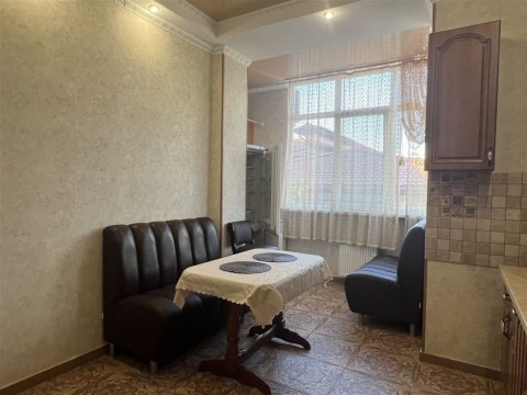 1-к квартира, 1/5 эт., 51м²